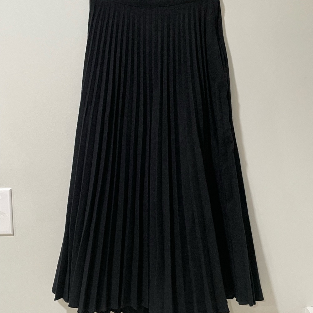 Vintage Black Womens Wool Pleated Skirt Chequers Warm Retro USA Union Made
